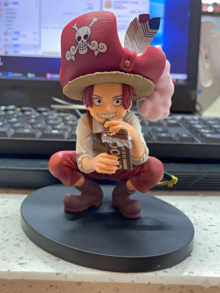 Original Bp Childhood Shanks red haired With Pirate Hat Cute Ation Figurines Assembly Shanks Color 2 - One Piece Figure